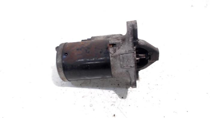 Begagnade Startmotor Renault Megane Pris € 33,00 Marginaltabell erbjuds av Van der Ven Autorecycling B.V.