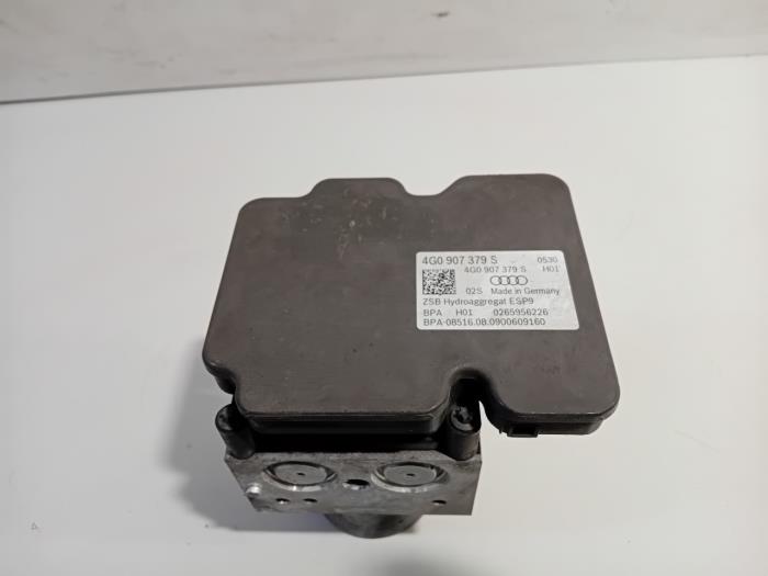 Usagé Bloc ABS Audi A6 Prix € 265,00 Règlement à la marge proposé par Van der Ven Autorecycling B.V.