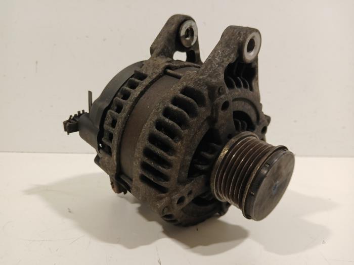 Gebrauchte Dynamo Peugeot Partner Preis € 45,00 Margenregelung angeboten von Van der Ven Autorecycling B.V.