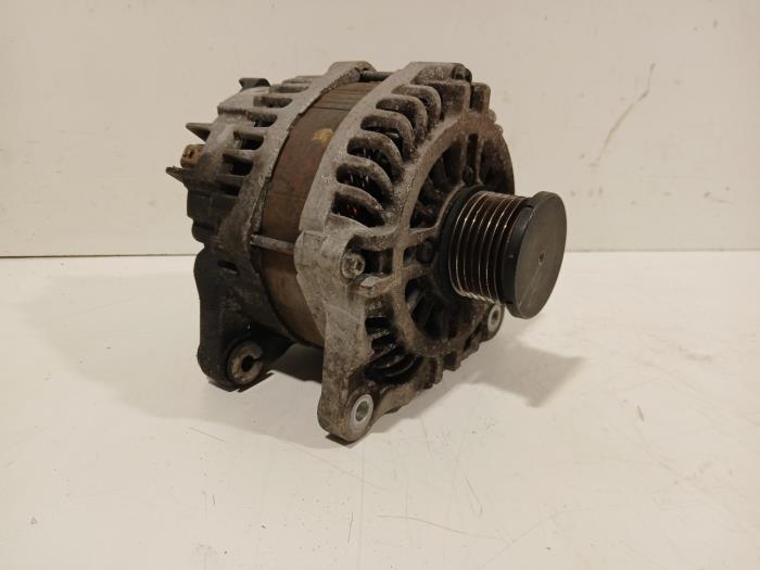 Dynamo Opel Vivaro (Gebraucht)