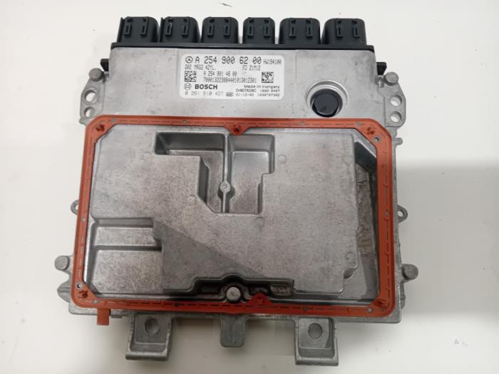 Used Engine management computer Mercedes C-Klasse Price € 185,00 Margin scheme offered by Van der Ven Autorecycling B.V.