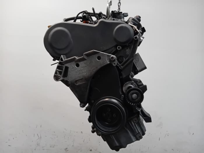Motor Skoda Superb - CFFB CFFB - Van der Ven Autorecycling B.V.
