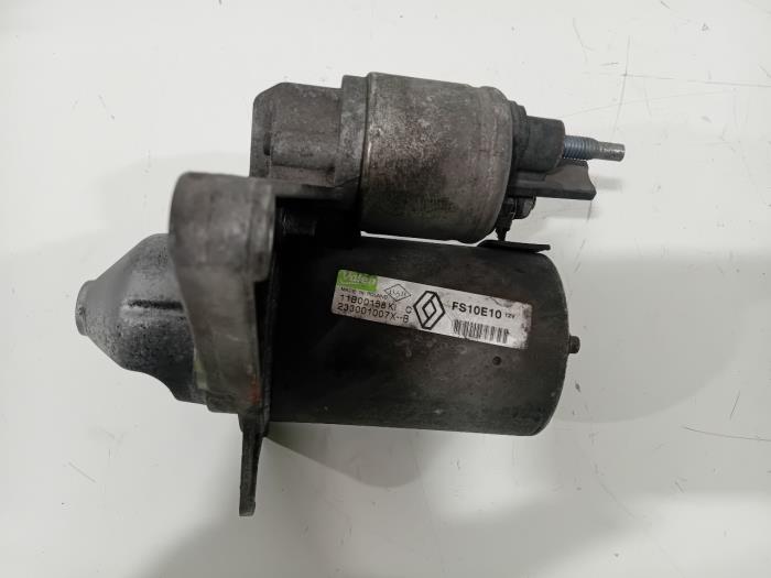 Used Engine management computer Renault Megane Price € 21,00 Margin scheme offered by Van der Ven Autorecycling B.V.