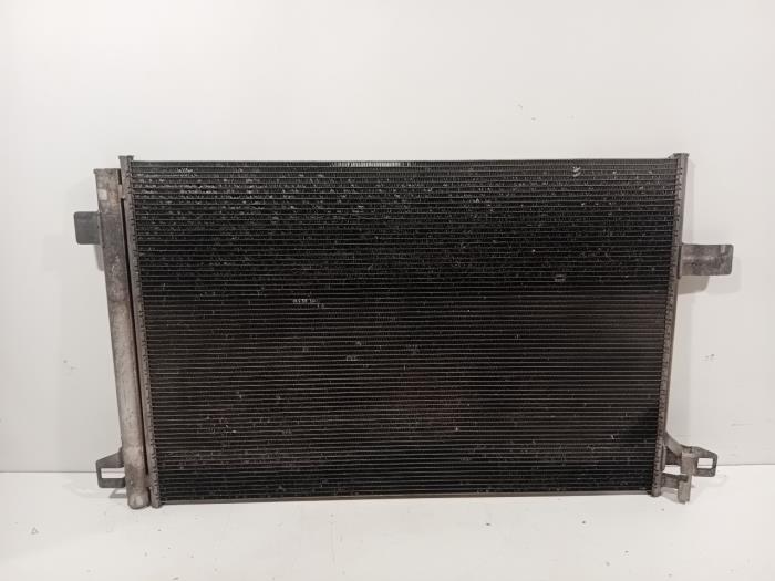 Begagnade AC-radiator Volkswagen Bestel Pris € 75,00 Marginaltabell erbjuds av Van der Ven Autorecycling B.V.