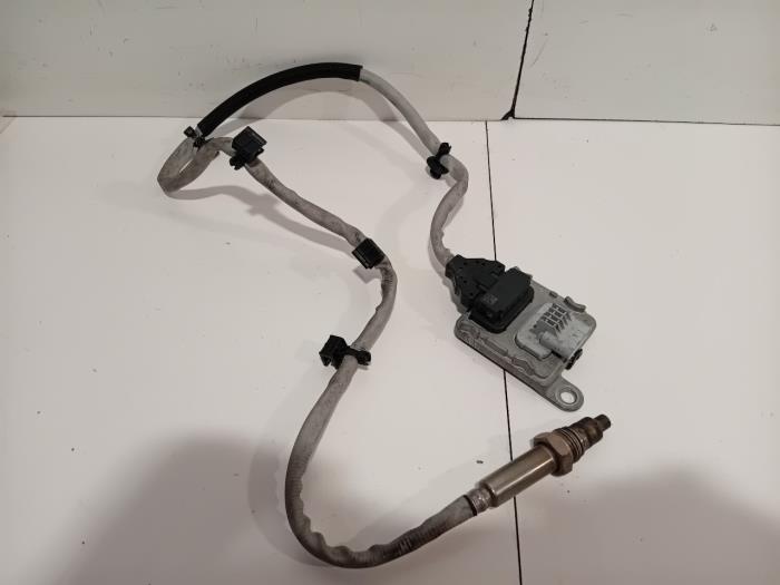 Usagé Sonde lambda Renault Megane Prix € 138,00 Règlement à la marge proposé par Van der Ven Autorecycling B.V.