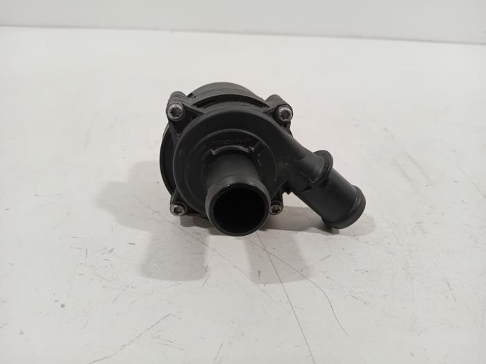Begagnade Vattenpump Volkswagen Passat Pris € 56,00 Marginaltabell erbjuds av Van der Ven Autorecycling B.V.