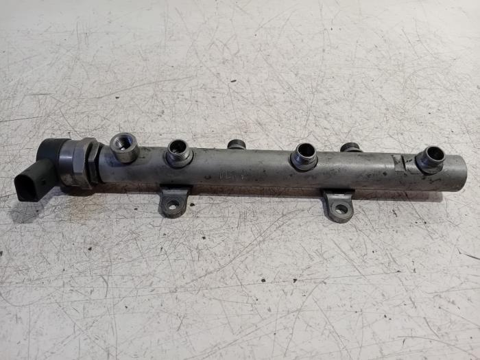 Gebrauchte Kraftstoffverteiler Audi A5 Preis € 56,00 Margenregelung angeboten von Van der Ven Autorecycling B.V.