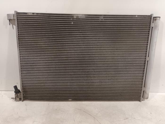 Begagnade AC-radiator Mercedes C-Klasse Pris € 165,00 Marginaltabell erbjuds av Van der Ven Autorecycling B.V.