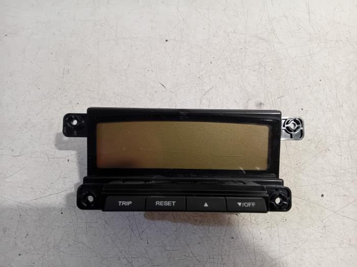 Begagnade Innerdisplay Kia Pro Ceed Pris € 50,00 Marginaltabell erbjuds av Van der Ven Autorecycling B.V.