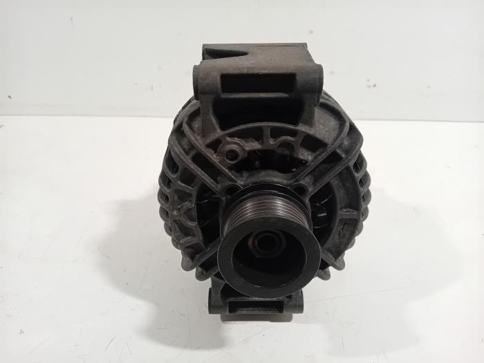 Gebrauchte Dynamo Mercedes GLK-Klasse Preis € 95,00 Margenregelung angeboten von Van der Ven Autorecycling B.V.