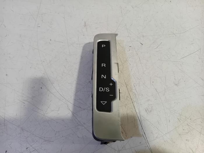 Used Interior display Audi S4 Price € 20,00 Margin scheme offered by Van der Ven Autorecycling B.V.