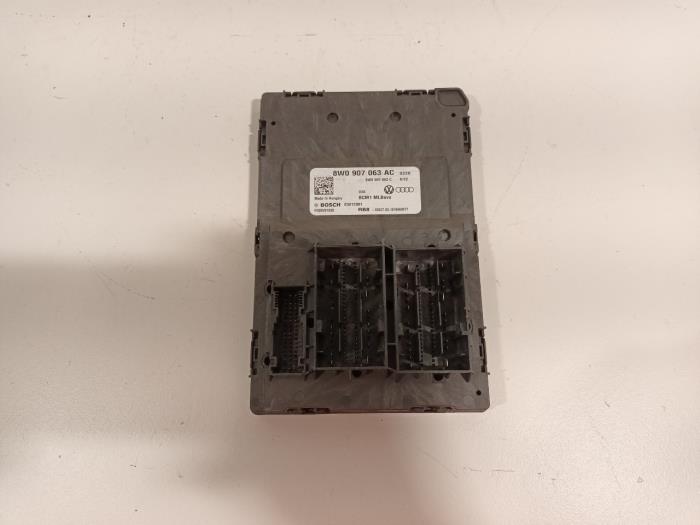 Gebrauchte Steuergerät Body Control Audi A4 Preis € 95,00 Margenregelung angeboten von Van der Ven Autorecycling B.V.