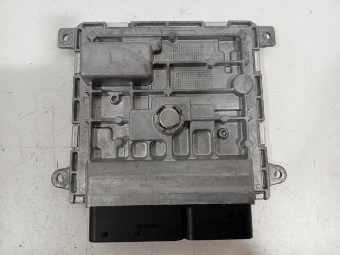 Used Engine management computer Mercedes A-Klasse Price € 140,00 Margin scheme offered by Van der Ven Autorecycling B.V.