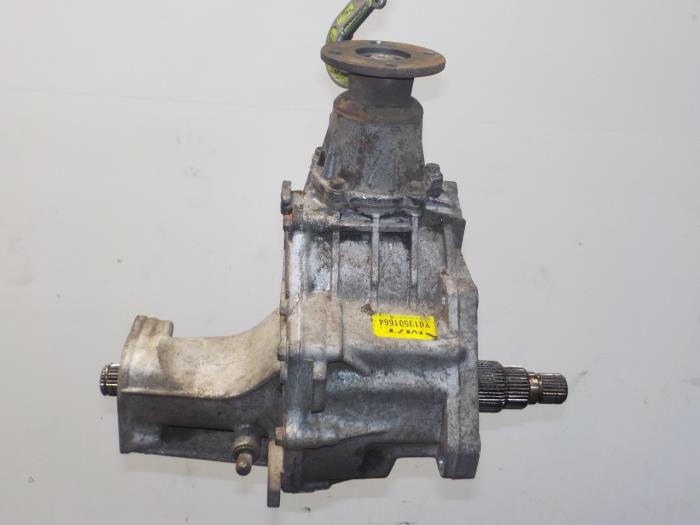 Begagnade Främre differential Hyundai Santafe Pris € 365,00 Marginaltabell erbjuds av Van der Ven Autorecycling B.V.