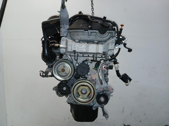 Engine from a Peugeot 3008 2024