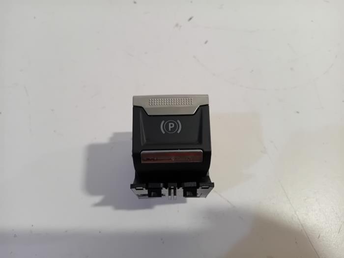 Gebrauchte Handbremse Schalter Peugeot 3008 Preis € 26,00 Margenregelung angeboten von Van der Ven Autorecycling B.V.
