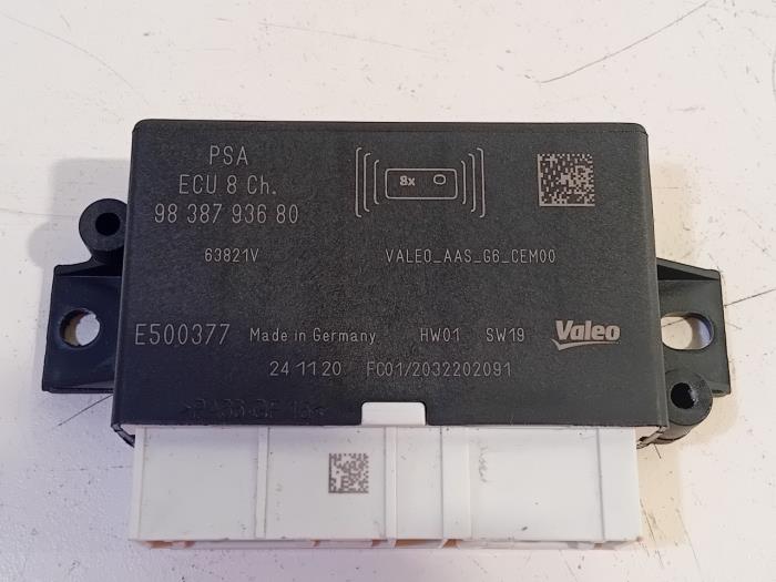 Begagnade PDC-modul Opel Corsa Pris € 45,00 Marginaltabell erbjuds av Van der Ven Autorecycling B.V.