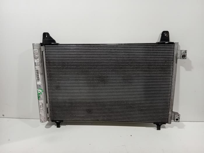 Usagé Radiateur clim Opel Corsa Prix € 56,00 Règlement à la marge proposé par Van der Ven Autorecycling B.V.