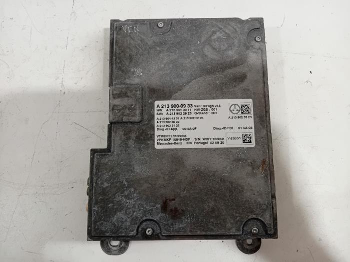 Usagé Ordinateur divers Mercedes E-Klasse Prix € 242,00 Règlement à la marge proposé par Van der Ven Autorecycling B.V.