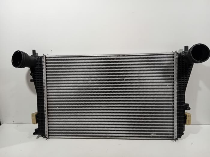 Usados Intercooler Volkswagen Tiguan Precio € 26,00 Norma de margen ofrecido por Van der Ven Autorecycling B.V.