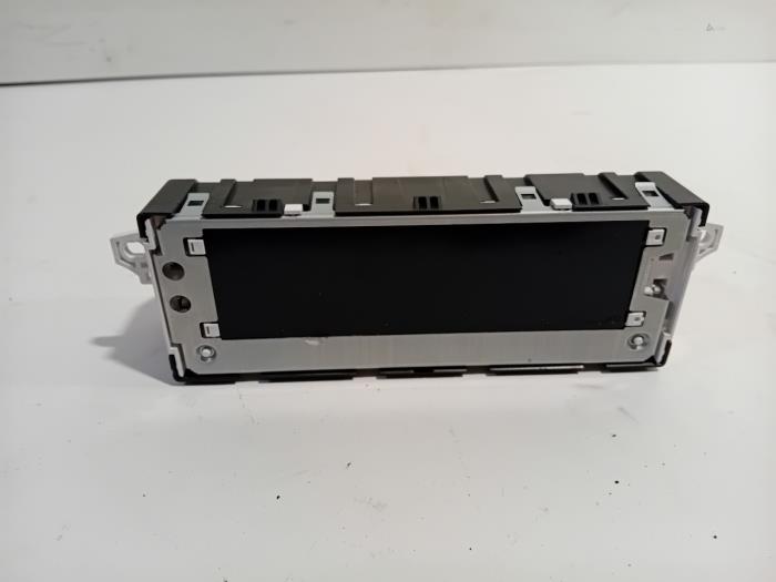 Used Interior display Peugeot Expert Price € 45,00 Margin scheme offered by Van der Ven Autorecycling B.V.