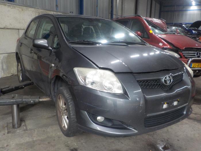 Getriebe van een Toyota Auris 2007