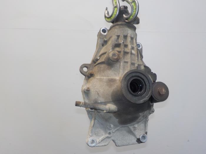 Usagé Différentiel avant Ssang Yong Rexton Prix € 305,00 Règlement à la marge proposé par Van der Ven Autorecycling B.V.