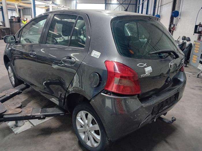 Getriebe van een Toyota Yaris 2008