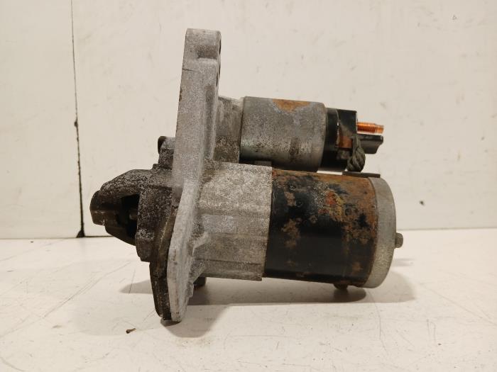 Used Engine management computer Renault Scenic Price € 10,00 Margin scheme offered by Van der Ven Autorecycling B.V.