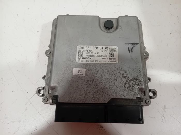 Used Engine management computer Mercedes GLC-Klasse Price € 176,00 Margin scheme offered by Van der Ven Autorecycling B.V.