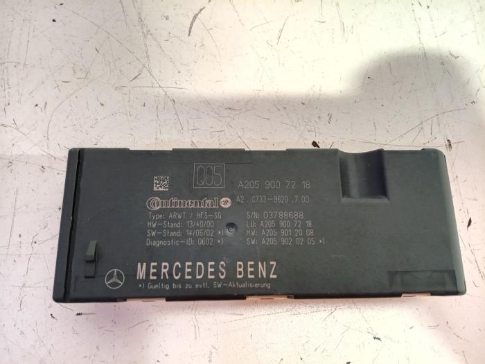 Usagé Ordinateur divers Mercedes GLC-Klasse Prix € 50,00 Règlement à la marge proposé par Van der Ven Autorecycling B.V.