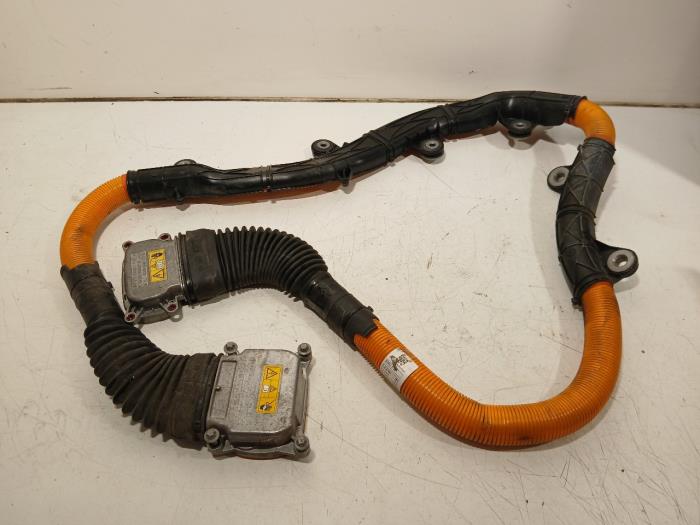 Begagnade Kablage BMW 3-Serie Pris € 165,00 Marginaltabell erbjuds av Van der Ven Autorecycling B.V.