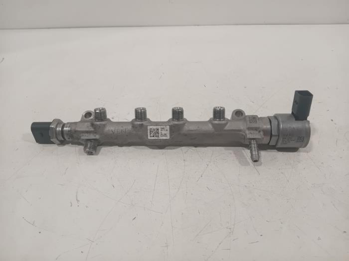 Usagé Système d'injection Skoda Octavia Prix € 50,00 Règlement à la marge proposé par Van der Ven Autorecycling B.V.