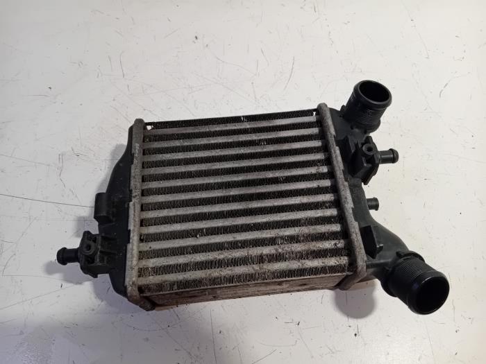 Used Intercooler Fiat 500 Price € 106,00 Margin scheme offered by Van der Ven Autorecycling B.V.