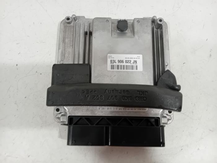 Used Engine management computer Audi A4 Price € 171,00 Margin scheme offered by Van der Ven Autorecycling B.V.