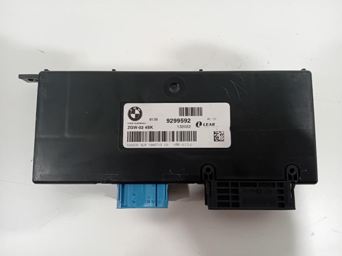 Używane Modul gateway BMW 5-Serie Cena € 45,00 Procedura marży oferowane przez Van der Ven Autorecycling B.V.