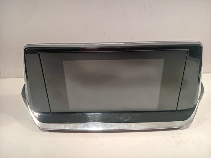 Used Interior display Peugeot 208 Price € 193,00 Margin scheme offered by Van der Ven Autorecycling B.V.
