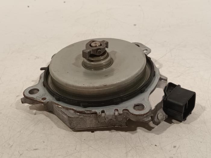 Używane Komputer sterowania silnika Mazda 2 Hybrid Cena € 85,00 Procedura marży oferowane przez Van der Ven Autorecycling B.V.