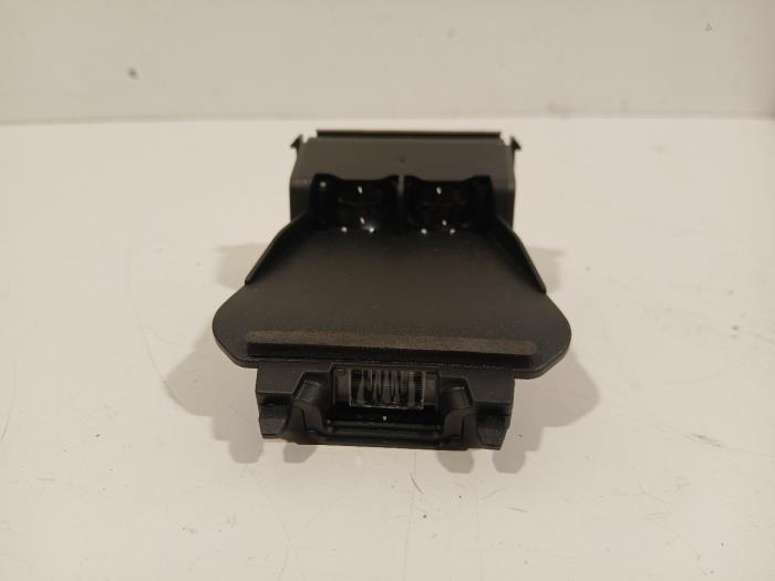 Gebrauchte Tempomat Sensor Mazda CX-5 Preis € 56,00 Margenregelung angeboten von Van der Ven Autorecycling B.V.