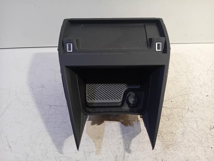 Begagnade Handskfack Citroen C4 Pris € 70,00 Marginaltabell erbjuds av Van der Ven Autorecycling B.V.
