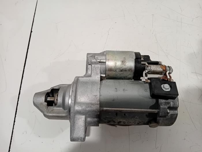 Used Engine management computer Mercedes E-Klasse Price € 36,00 Margin scheme offered by Van der Ven Autorecycling B.V.