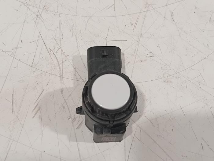 Usados Sensor PDC BMW iX3 Precio € 41,00 Norma de margen ofrecido por Van der Ven Autorecycling B.V.