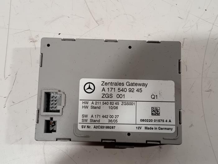 Gebrauchte Gateway Modul Mercedes SLK Preis € 80,00 Margenregelung angeboten von Van der Ven Autorecycling B.V.