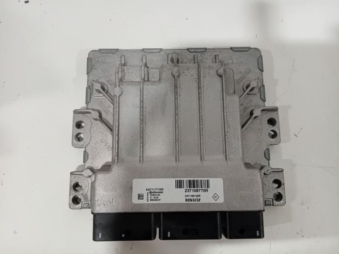 Used Engine management computer Renault Megane Price € 109,99 Margin scheme offered by Van der Ven Autorecycling B.V.