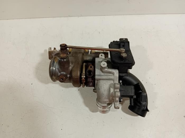 Usagé Turbo Mercedes B-Klasse Prix € 124,99 Règlement à la marge proposé par Van der Ven Autorecycling B.V.