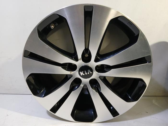 Begagnade Hjul Kia Sportage Pris € 70,00 Marginaltabell erbjuds av Van der Ven Autorecycling B.V.