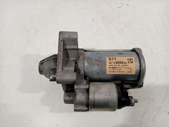 Used Engine management computer Peugeot 308 Price € 17,00 Margin scheme offered by Van der Ven Autorecycling B.V.