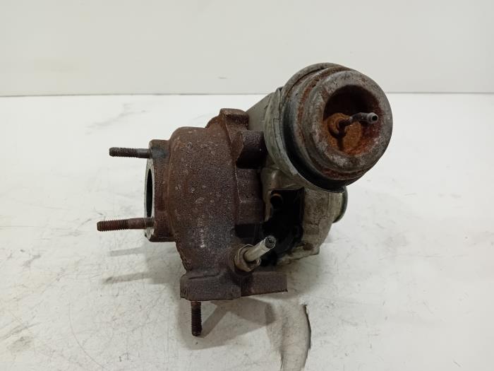 Turbo van een Hyundai Elantra 2006