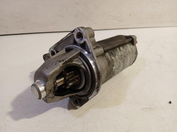Used Engine management computer Ford Focus Price € 36,00 Margin scheme offered by Van der Ven Autorecycling B.V.
