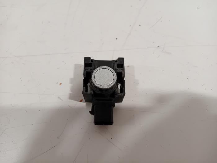 Usados Sensor PDC Lexus NX Precio € 106,00 Norma de margen ofrecido por Van der Ven Autorecycling B.V.